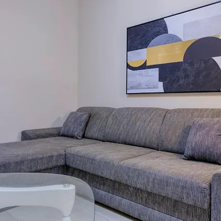 Apartman 3br With Terrace Steps From The Sea Sliema