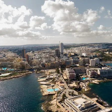 Apartmán 3br With Terrace Steps From The Sea Sliema